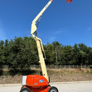 Piattaforma JLG600AJ